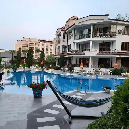 Chateau Valon Apartment *