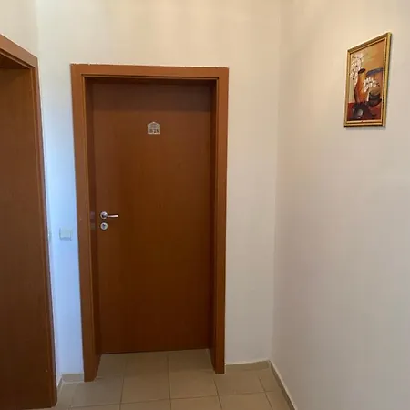 Chateau Valon * ساني بيتش