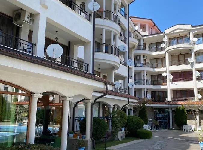 Chateau Valon Otel Sunny Beach