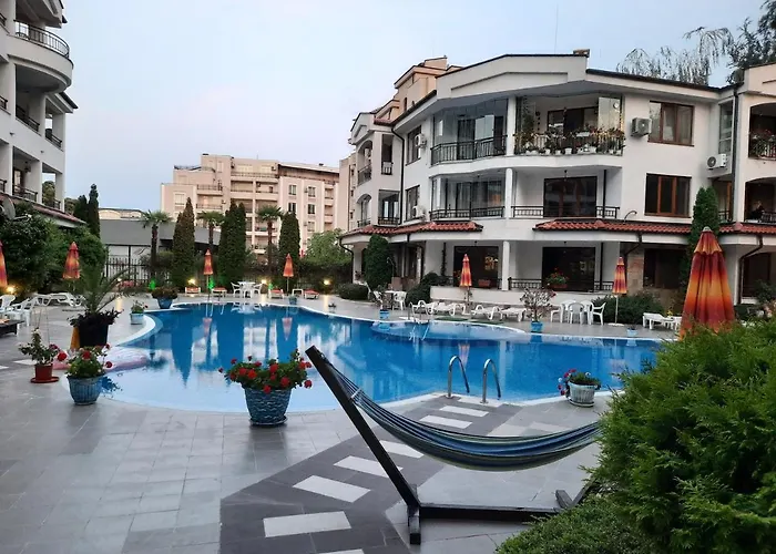 Chateau Valon Otel *